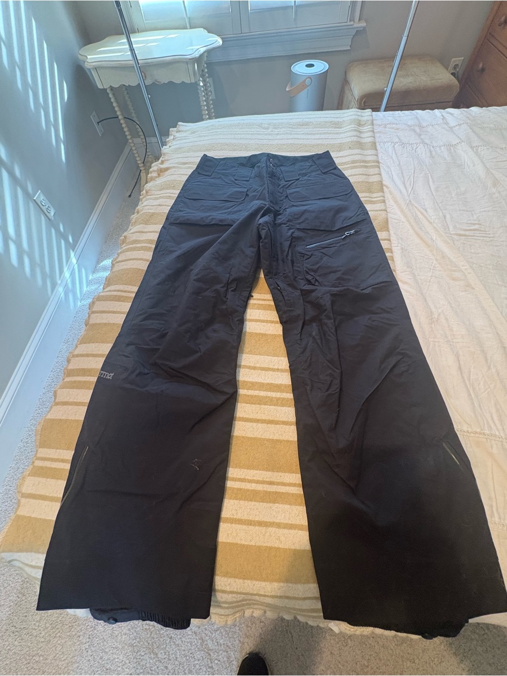 Like new 2 pairs Marmot black ski pants size Medium